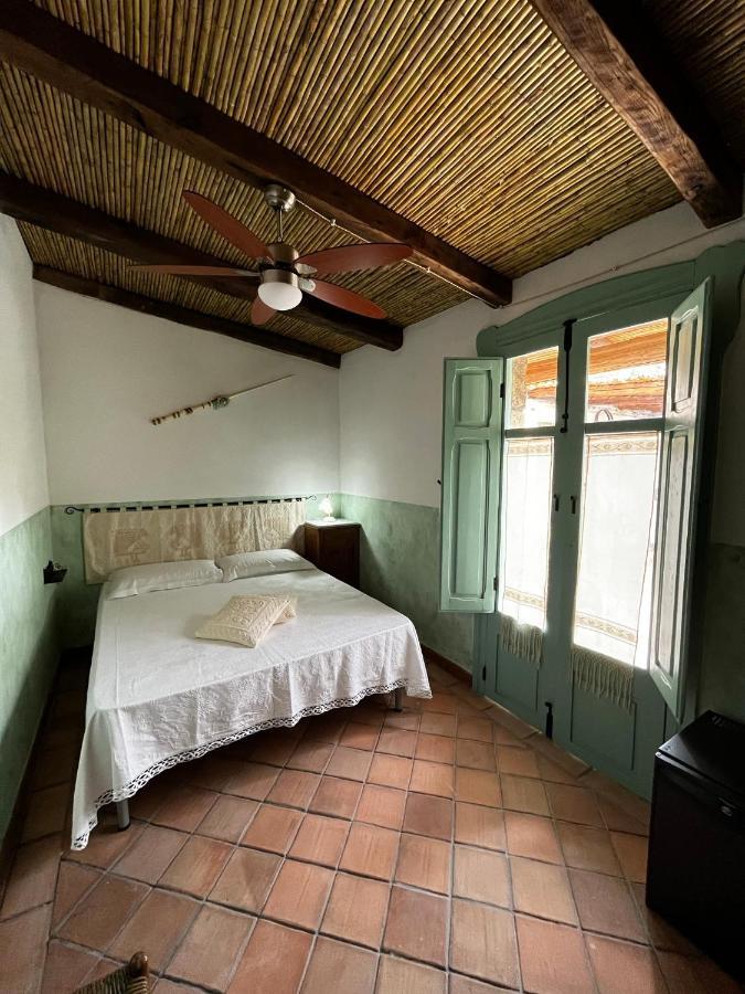 Graziosa Stanza Campidanese Su Terzu Guest House Oristano Exterior photo